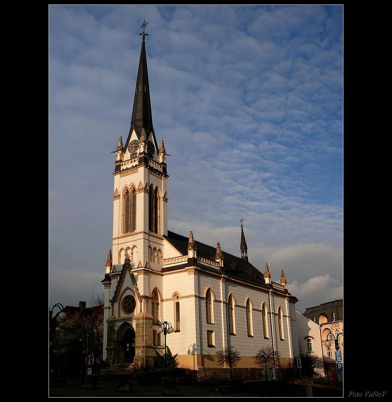 Kostel.JPG